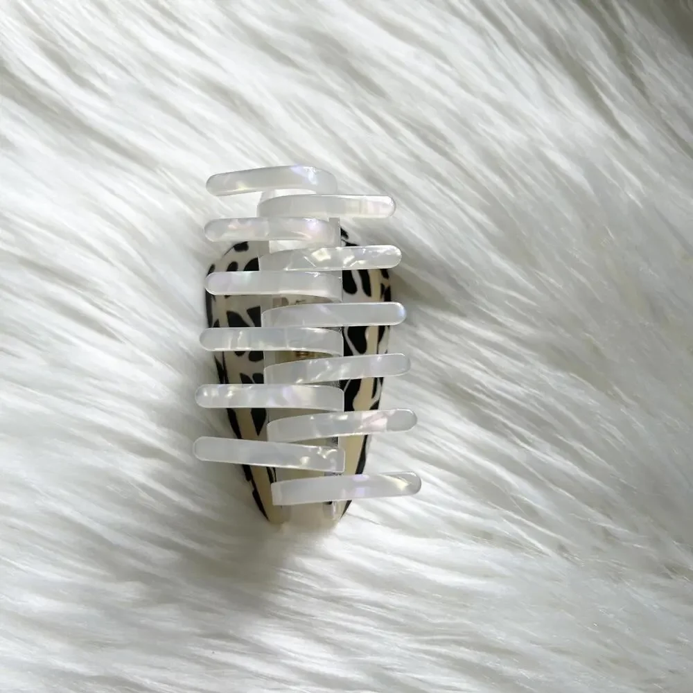 Hawaiian Hebrew Cone Claw Clip Seashell Hair Clip